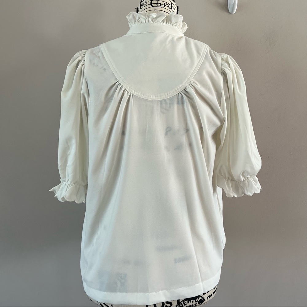 Pomander Place Cream Victorian-Inspired Puff Sleeve Blouse - Picture 4 of 9
